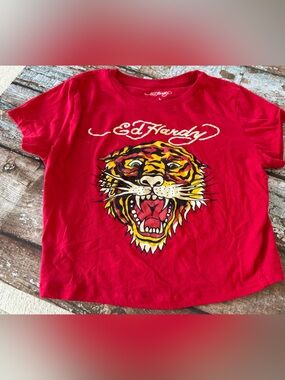 Ed Hardy Red Cropped Tee with Yellow & Black Tiger Graphic Size Large